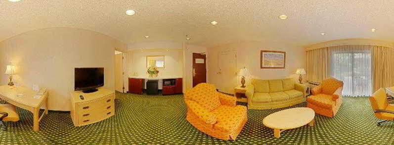 Courtyard By Marriott Fort Lauderdale Coral Springs Exterior photo